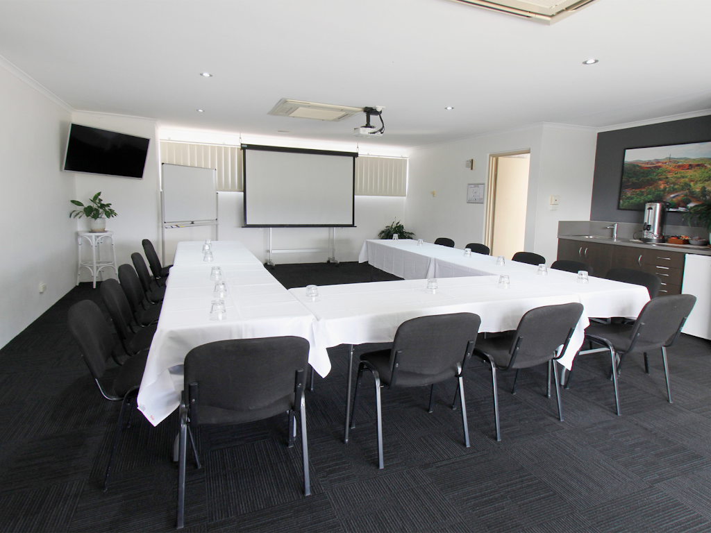 The Stirling Rockhampton | 28 Albert St, Rockhampton City QLD 4700, Australia | Phone: (07) 4922 6222