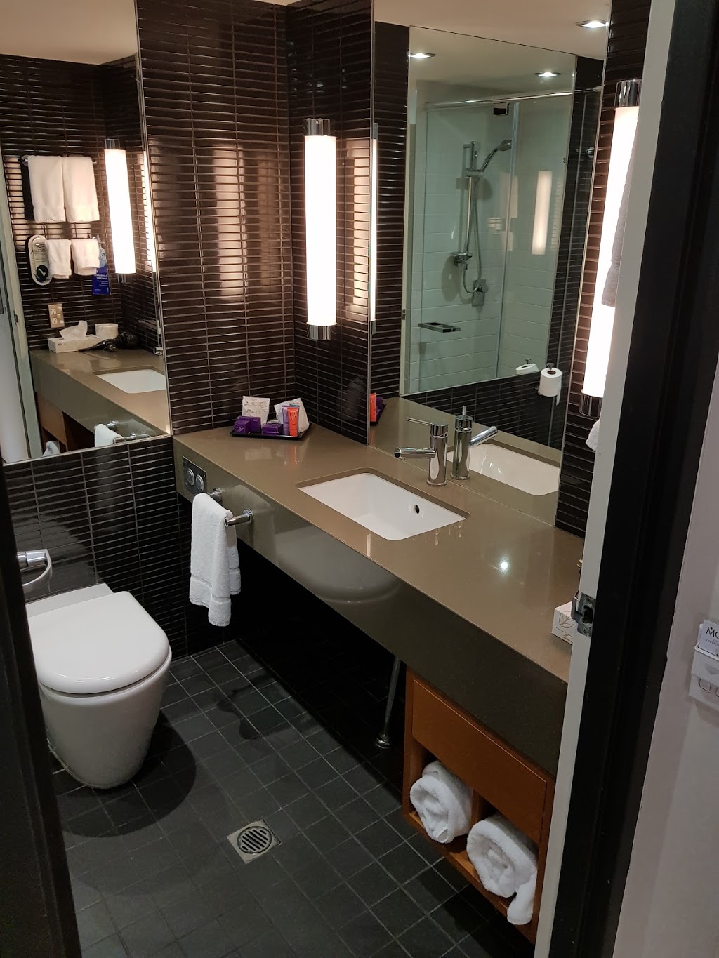 MGSM Executive Hotel | lodging | 99 Talavera Rd, Macquarie Park NSW 2113, Australia | 0298509300 OR +61 2 9850 9300