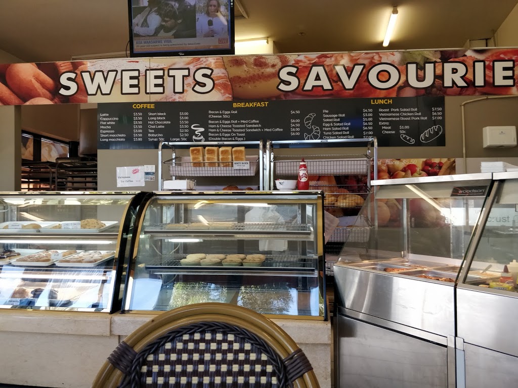 Upper Crust Bakeries & Cafe | bakery | 1 David Dr, Sunshine West VIC 3020, Australia | 0426199967 OR +61 426 199 967