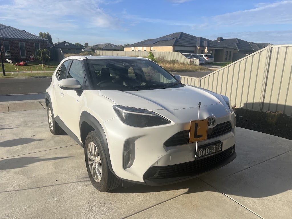 Junis Driving School | 4 Heron Court, Kialla VIC 3631, Australia | Phone: 0478 083 716
