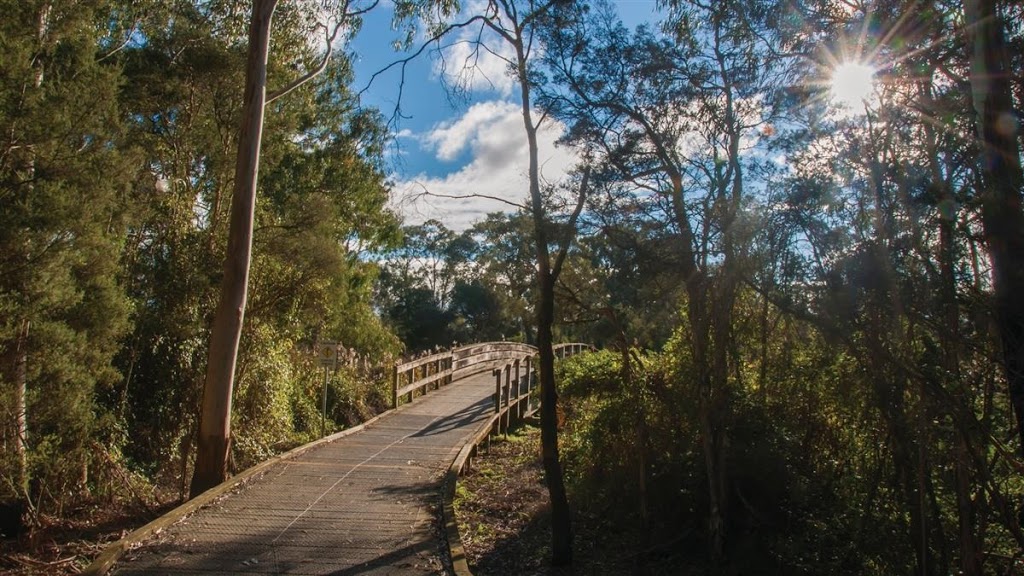 Bird Hide | park | Wantirna VIC 3152, Australia