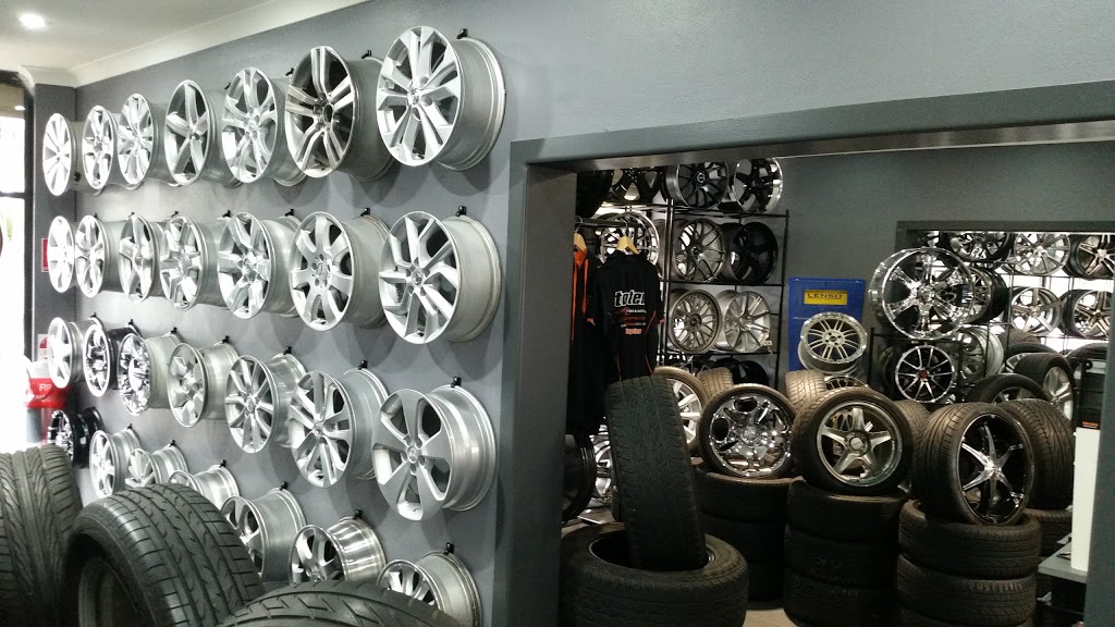 Top Ten Tyres | car repair | 28 The Horsley Dr, Carramar NSW 2163, Australia | 1300867836 OR +61 1300 867 836