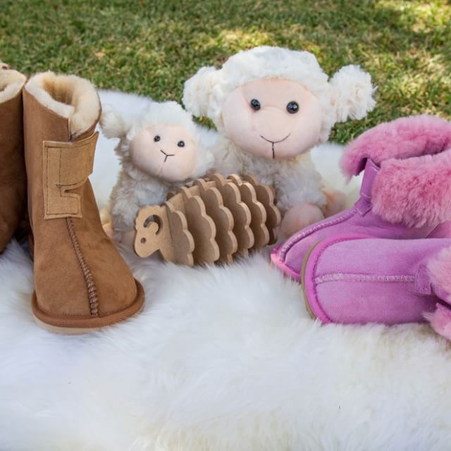Two Sheep for your Two Feet | shoe store | 32 Hawthorn St, Dubbo NSW 2830, Australia | 0268824100 OR +61 2 6882 4100