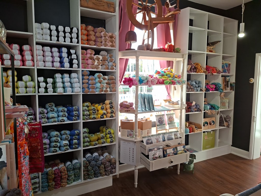 Fleur Cottage | Unit 1/32 Bridge St, Richmond TAS 7025, Australia | Phone: 0401 195 881