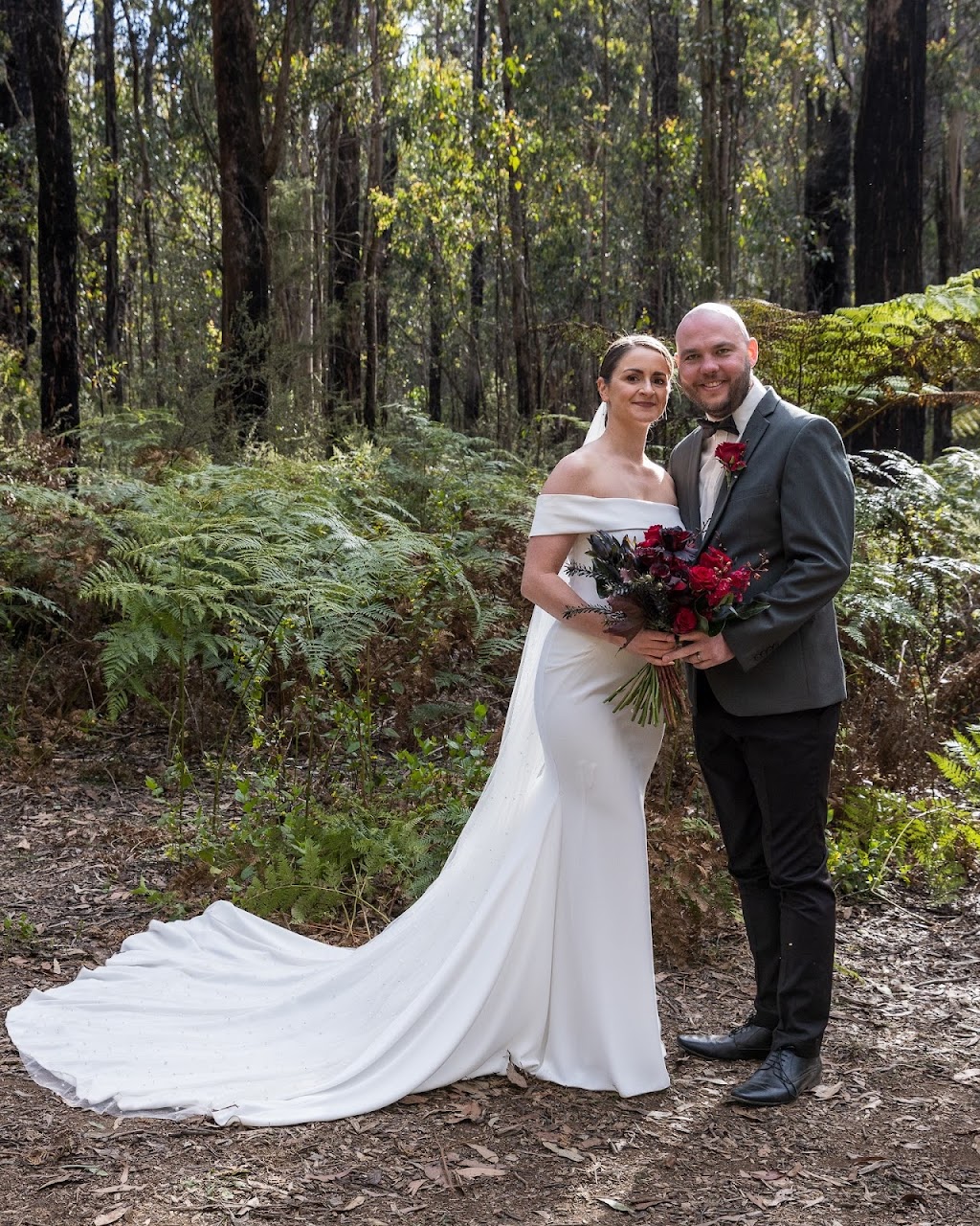Leigh Ball Photography | 12 Wyralla Cres, Gisborne VIC 3437, Australia | Phone: 0407 869 968