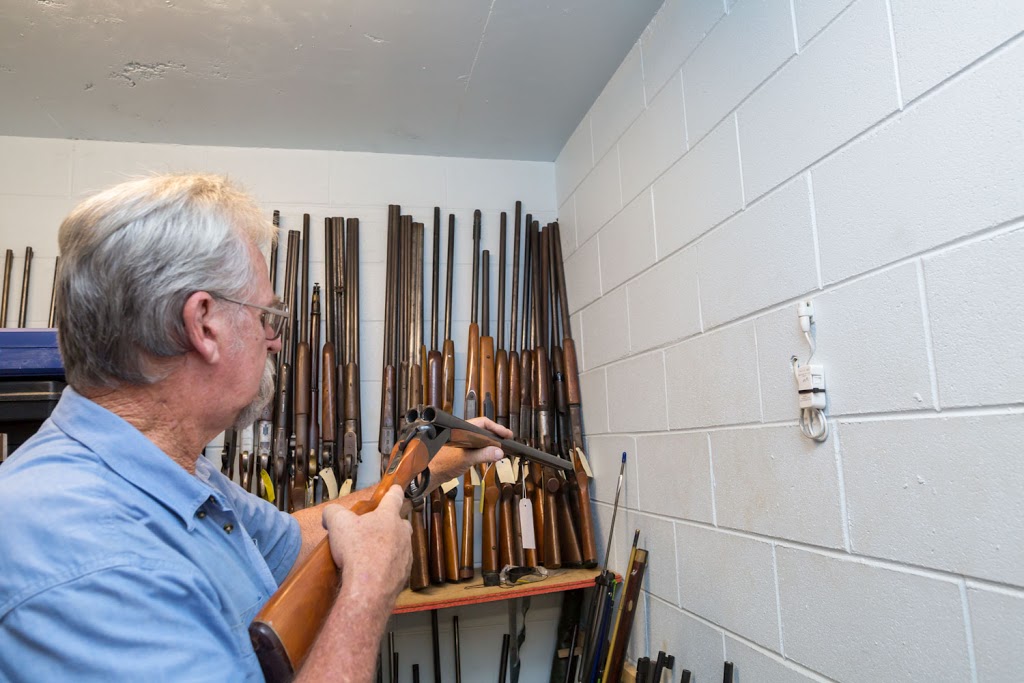 Spring Loaded Gun Shop Mareeba | store | 62 Venture Rd, Mareeba QLD 4880, Australia | 0740925358 OR +61 7 4092 5358