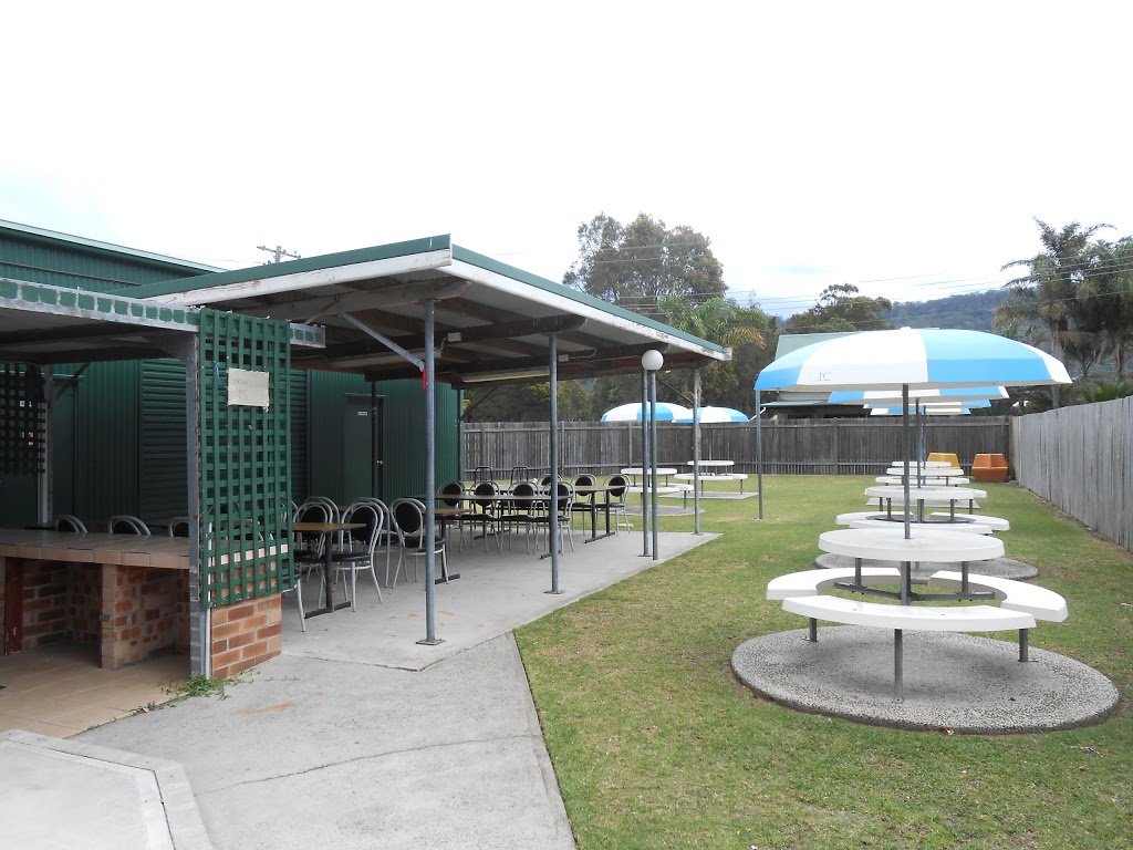 Woonona Bowling and Recreation Club | 5-9 Greta St, Woonona NSW 2517, Australia | Phone: (02) 4285 1112