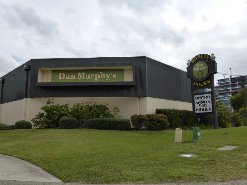 Dan Murphys Biggera Waters | Lot 716 Harbour Town Dr, Biggera Waters QLD 4216, Australia | Phone: 1300 723 388