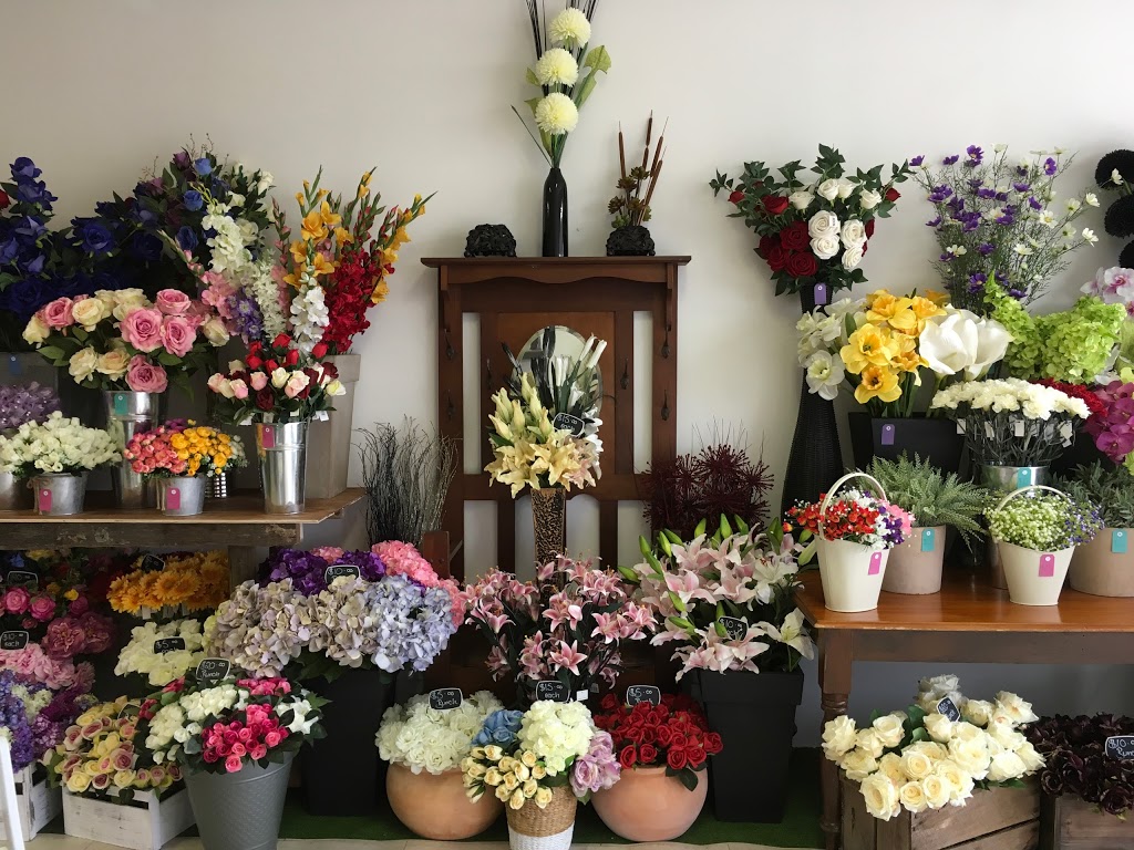 Bunches n Bouquets | florist | 140 Penola Rd, Mount Gambier SA 5290, Australia | 0887250020 OR +61 8 8725 0020