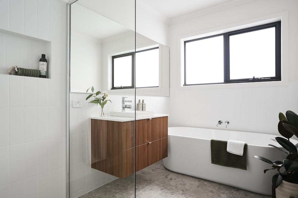 G.J. Gardner Homes Ararat (Millbrook Display Home) | 1 Omaroo Court, Ararat VIC 3377, Australia | Phone: (03) 5352 3298