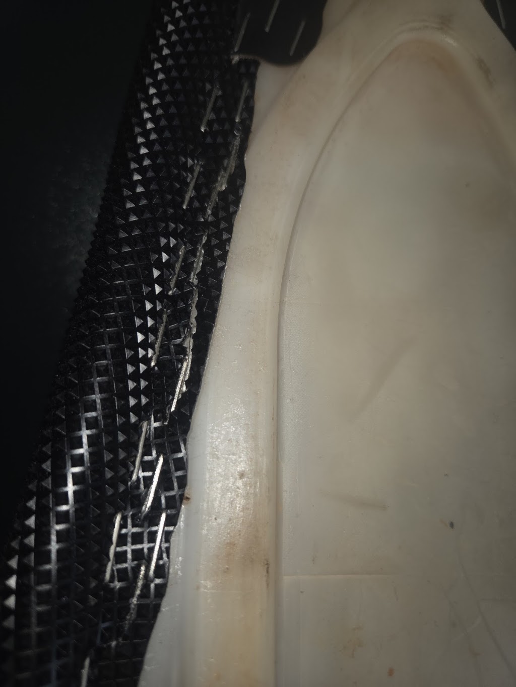 BARTZ Trimming | 8 Yangoora Cl, Medowie NSW 2318, Australia | Phone: 0419 844 423