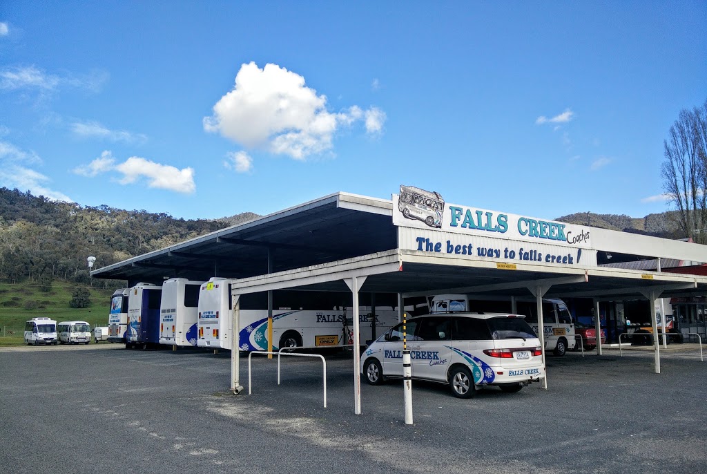Falls Creek Coach Service | travel agency | 233 Kiewa Valley Highway, Tawonga South VIC 3698, Australia | 0357544024 OR +61 3 5754 4024