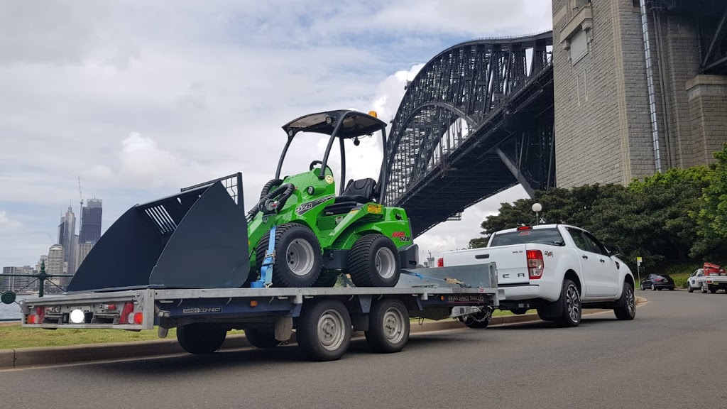 Avant Mini Loaders | 9 ONeil St, Unanderra NSW 2526, Australia | Phone: (02) 4272 6853