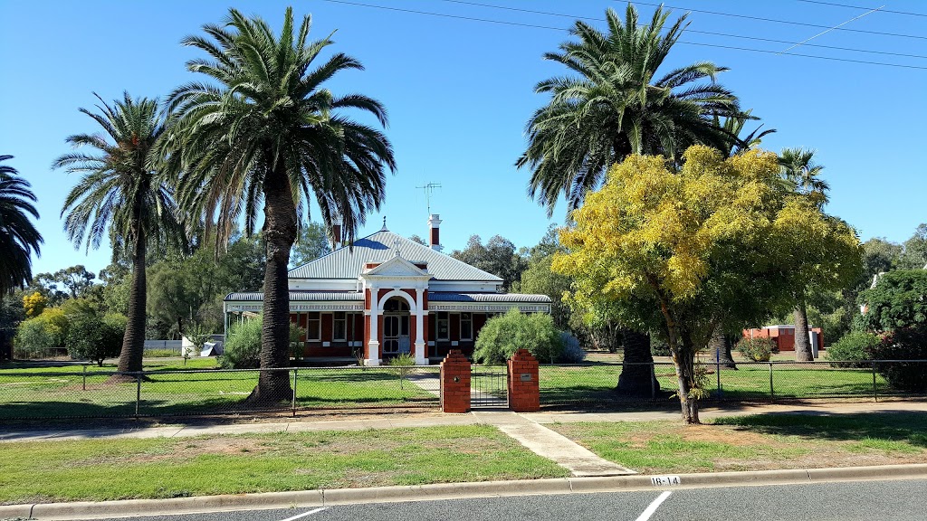 Our Lady Of The Sacred Heart Catholic Church Elmore | 18 Jeffrey St, Elmore VIC 3558, Australia | Phone: (03) 5432 6018