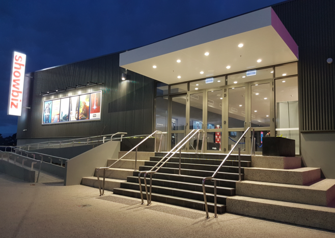 Showbiz Cinemas Ballarat | movie theater | 315 Glenelg Hwy, Smythes Creek VIC 3351, Australia | 1300734014 OR +61 1300 734 014
