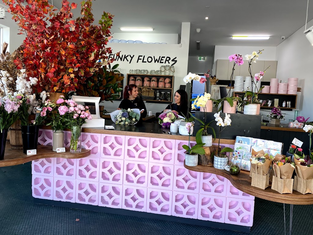 Funky Flowers | Shop 1/359-363 Rocky Point Rd, Sans Souci NSW 2219, Australia | Phone: (02) 9540 3557