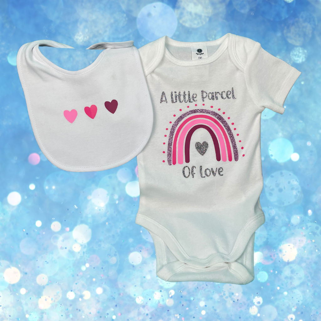 A Little Parcel Of Love | 16 Willow Tree Dr, Reedy Creek QLD 4227, Australia | Phone: 0489 191 178