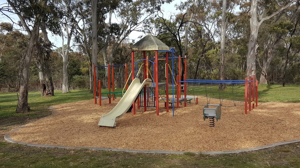 Greenwood Reserve | park | Centre Track, Macleod VIC 3085, Australia