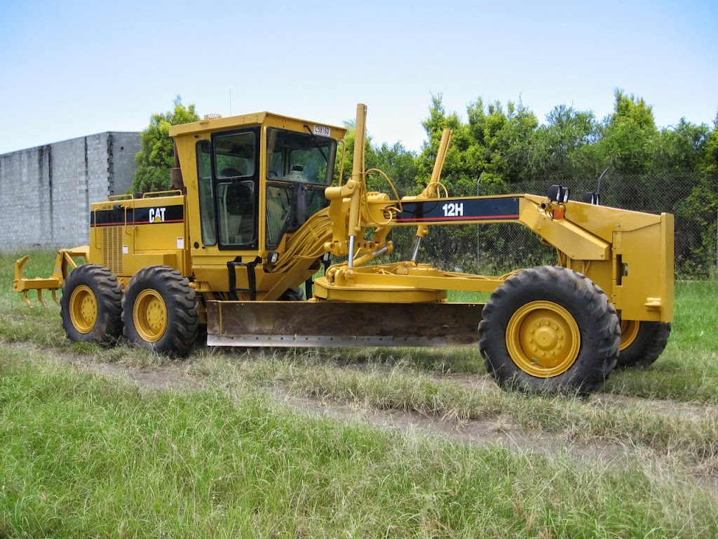 Hawe Earthmoving | 9 Collins St, Bundaberg East QLD 4670, Australia | Phone: 0415 798 364