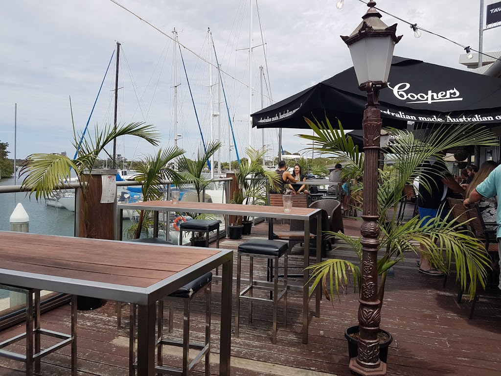 Ivory Waterside Tavern and Marina | restaurant | 156 Wharf St, Tweed Heads NSW 2485, Australia | 0755069988 OR +61 7 5506 9988