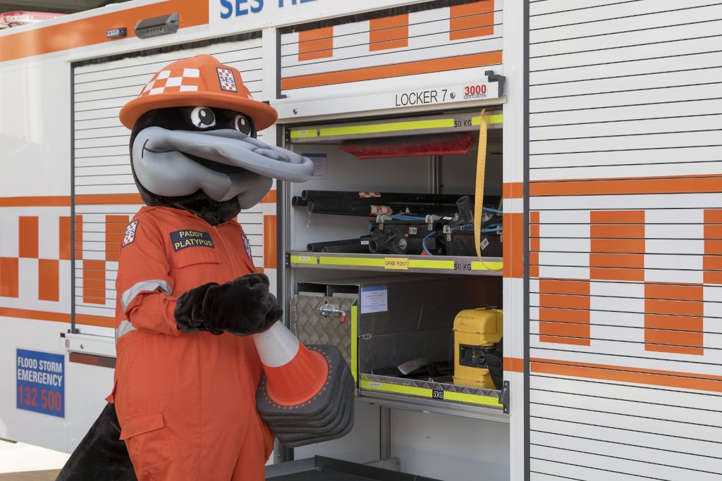 VICSES Craigieburn Unit | 151A Craigieburn Rd, Craigieburn VIC 3064, Australia | Phone: 13 25 00