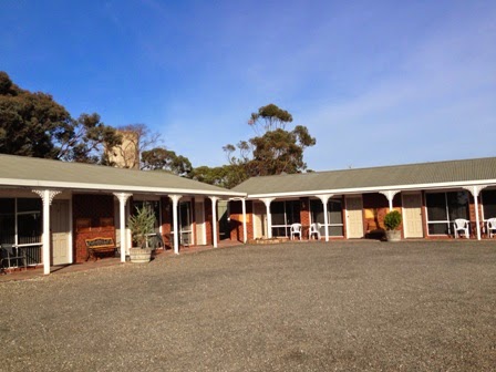 Kaniva Colonial Gardens Motel | campground | 134-136 Commercial St E, Kaniva VIC 3419, Australia | 0353922730 OR +61 3 5392 2730