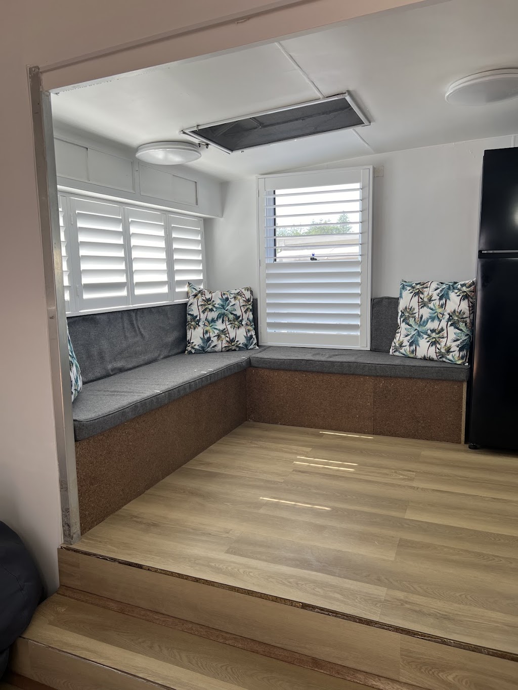 Northern Beaches Blinds & Shutters | Cumberland Ave, Collaroy NSW 2097, Australia | Phone: (02) 9981 5575