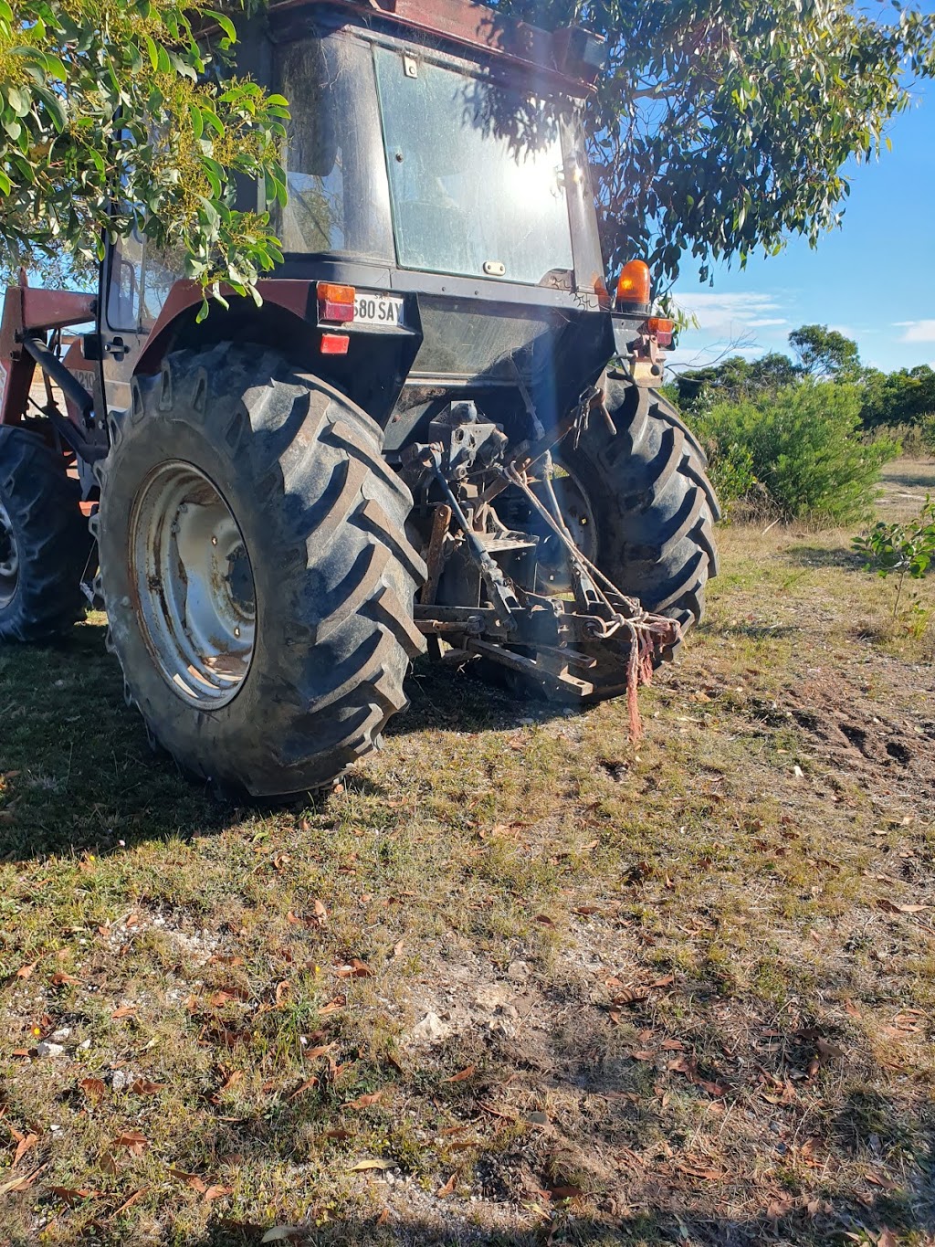 Colac Tractor Wreckers | food | 11 Wilson St, Colac VIC 3250, Australia | 0352315719 OR +61 3 5231 5719