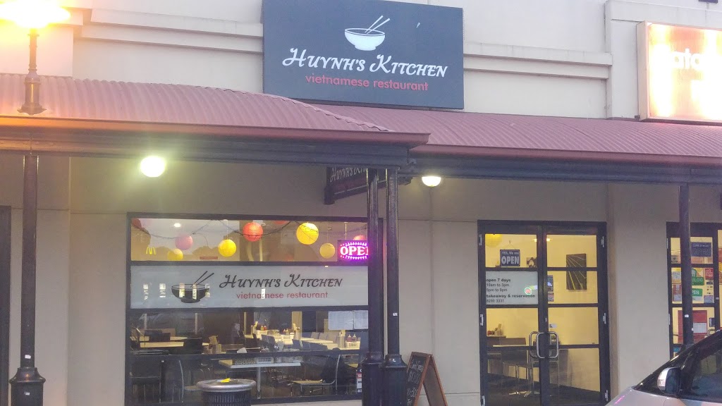 Huynhs Kitchen | Paralowie Village Shopping Centre, 3 Liberator Dr, Paralowie SA 5108, Australia | Phone: (08) 8280 3337