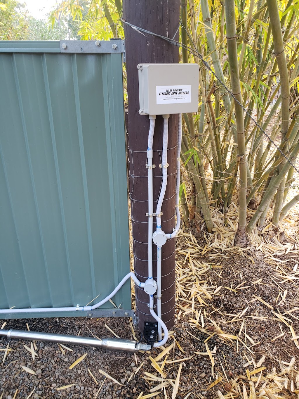 Solar Powered Electric Gate Openers | Bounty Blvd, North Lakes QLD 4509, Australia | Phone: 0408 627 434