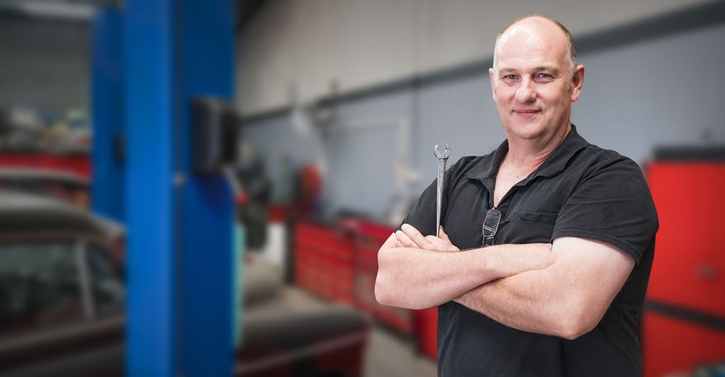 Richards Garage | car repair | 12/5 Edelmaier St, Bayswater VIC 3153, Australia | 0382018211 OR +61 3 8201 8211