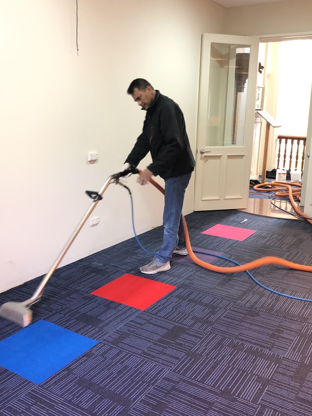 Carpet Cleaning Melbourne - Carpet Cleaning Sunshine- Tile & Gro | laundry | 18 Derrimut St, Albion VIC 3020, Australia | 0433603968 OR +61 433 603 968
