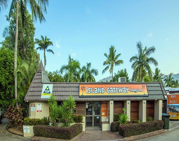 Island Gateway Holiday Park | campground | 1 Jubilee Pocket Rd, Airlie Beach QLD 4802, Australia | 0749466228 OR +61 7 4946 6228