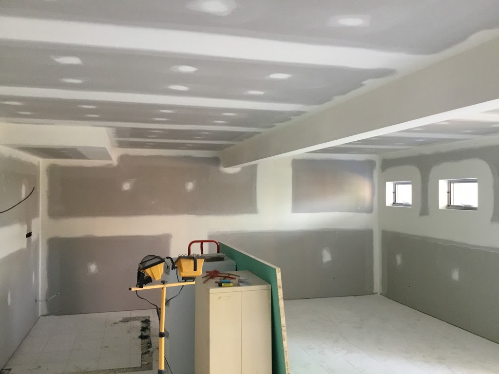 Ozi Quality plastering & painting services - Plastering | Wall P | painter | Penrith, Cambridge Park, Kingswood, Jordan Springs, Cranebrook, St Marys Castle Hill, Baulkham Hills, Beaumont Hills, Winston Hills, Kellyville, Windsor Blue Mountains, Katoomba, Winmalee, Springwood, Faulconbridge, 14 Outlook Ave, Emu Heights NSW 2750, Australia | 0422727119 OR +61 422 727 119