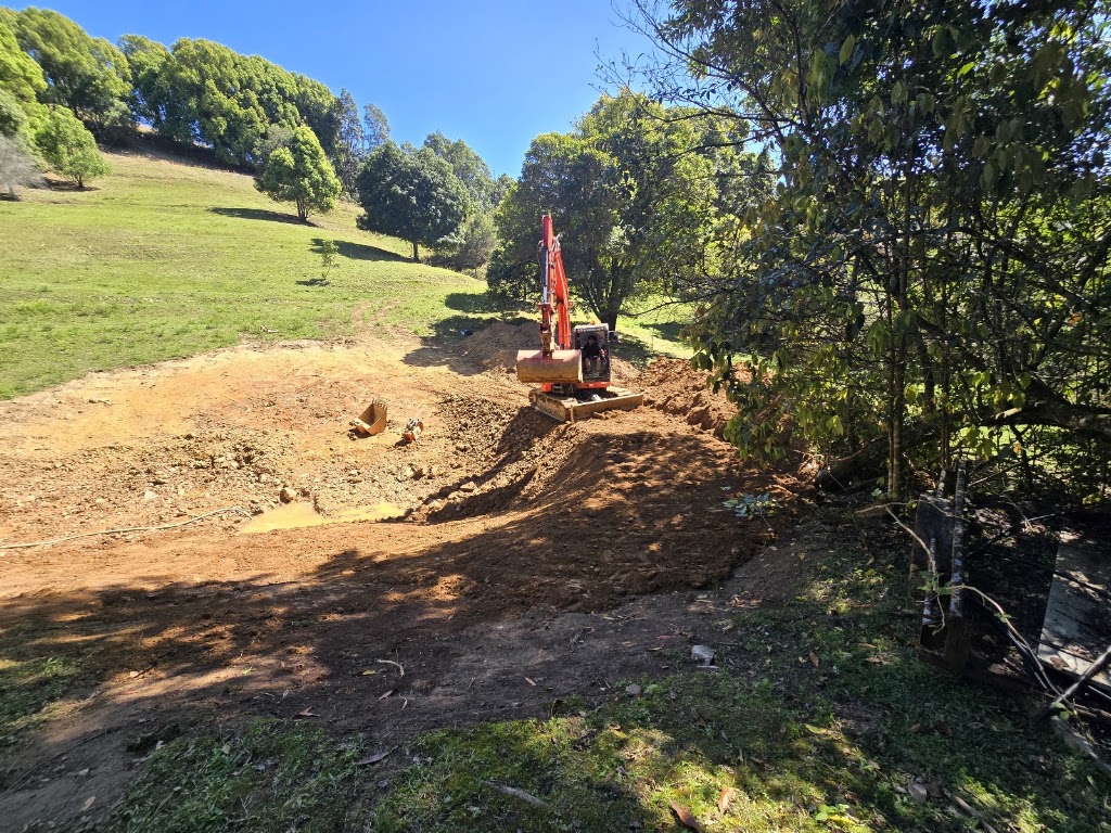 WinckX Excavators | 364 Tomewin Mountain Rd, Currumbin Valley QLD 4223, Australia | Phone: 0423 506 446