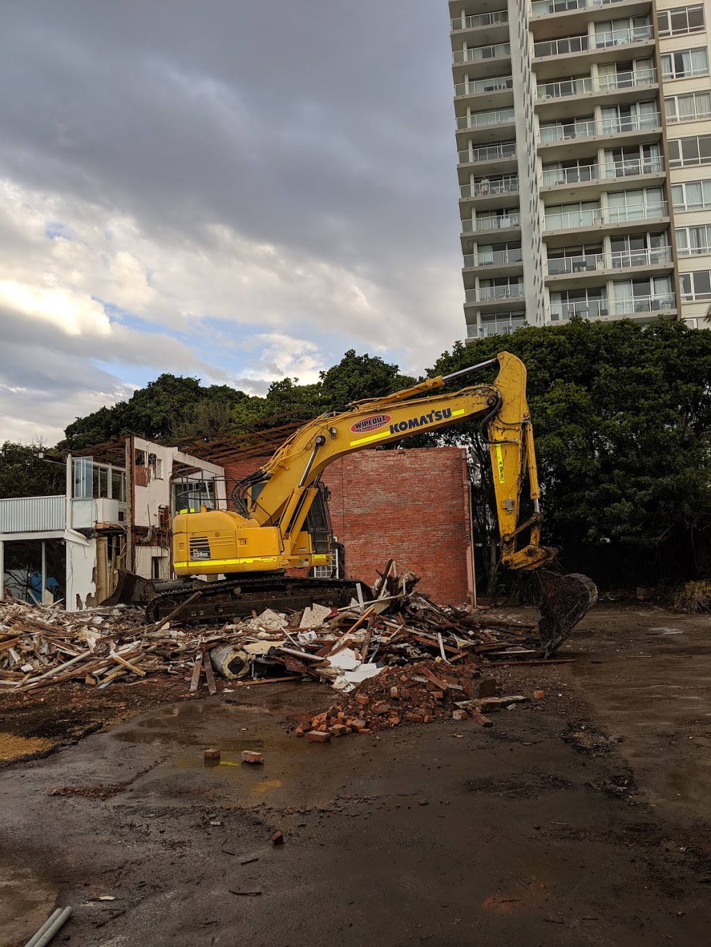 Project Demolition and Asbestos Removal | 108 Geles Rd, Upper Burringbar NSW 2483, Australia | Phone: 0497 057 200