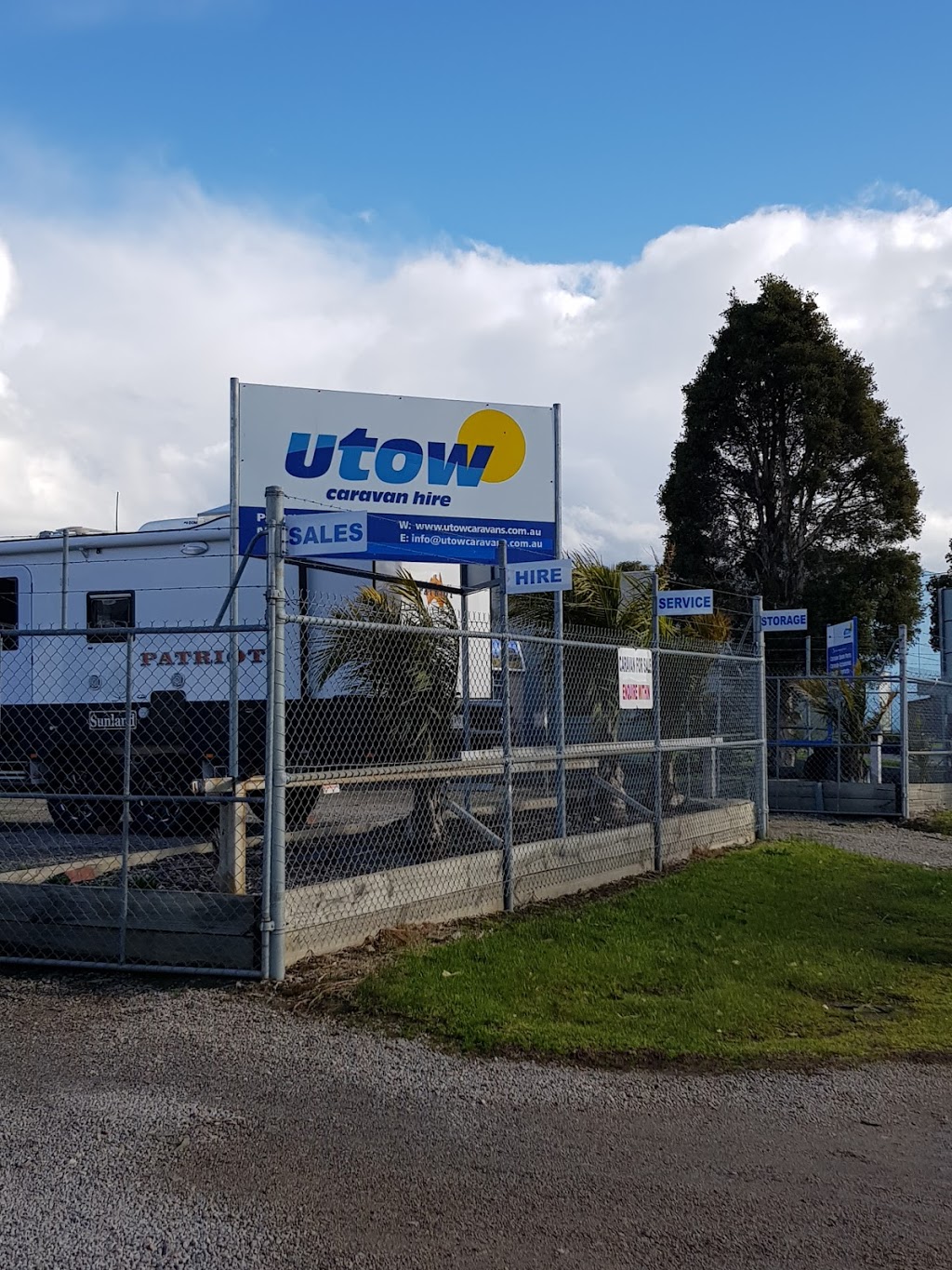 Utow Caravans | 25 Simcock St, Somerville VIC 3912, Australia | Phone: (03) 5978 0083