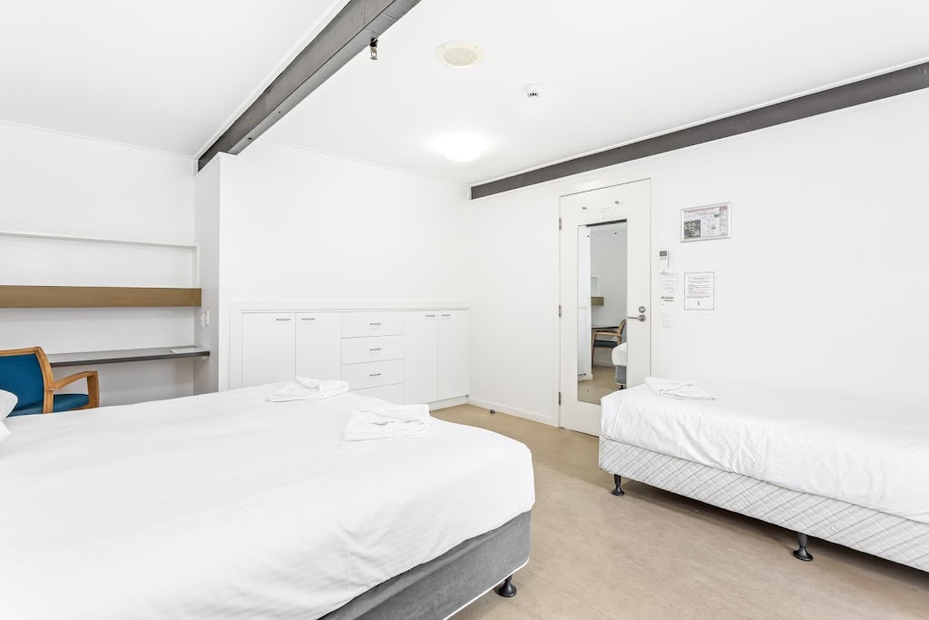 Julian Lodge | The Haven, 37 Haven Rd, Emu Park QLD 4710, Australia | Phone: 0438 507 917