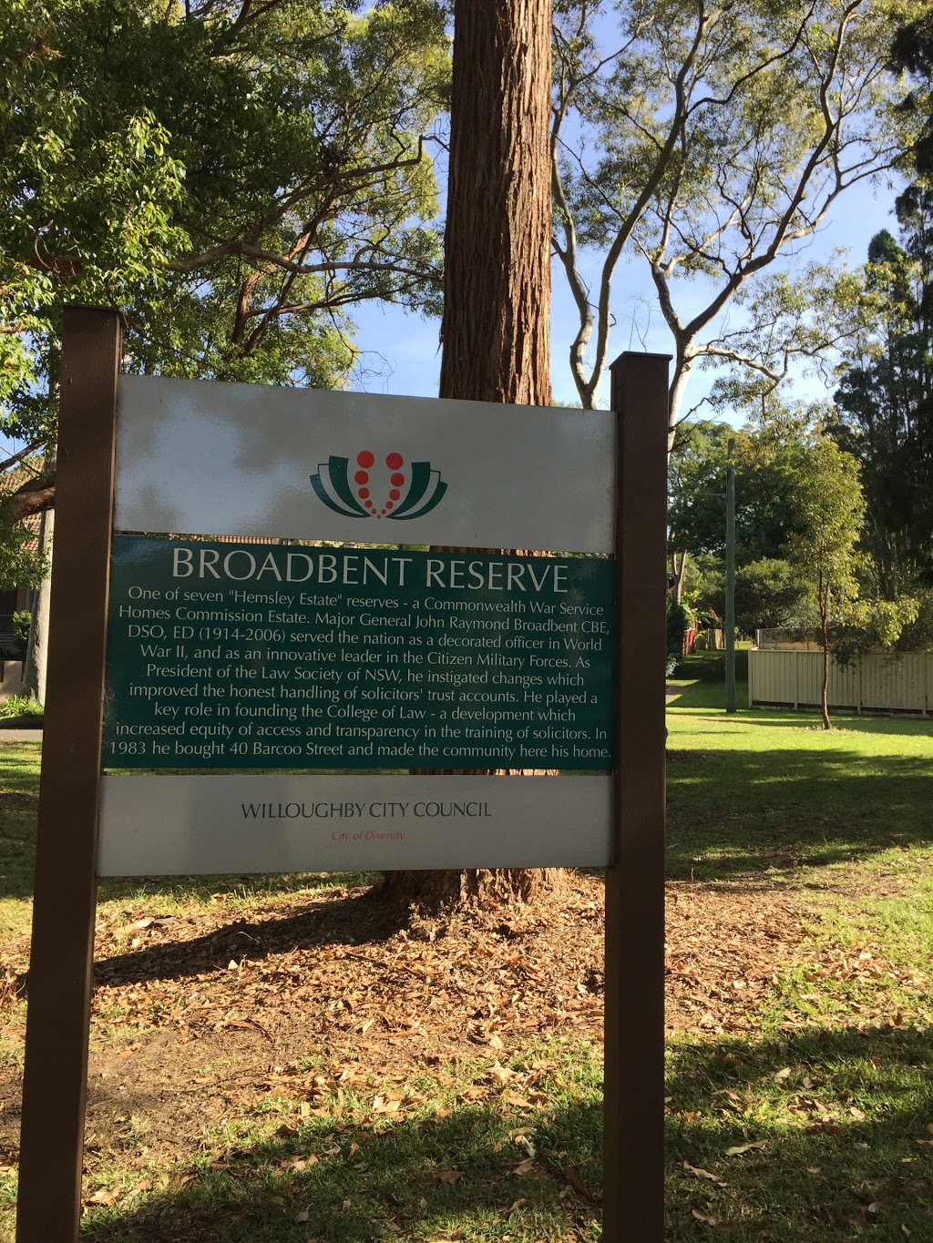 Broadbent Reserve | park | Barcoo St, Roseville NSW 2069, Australia