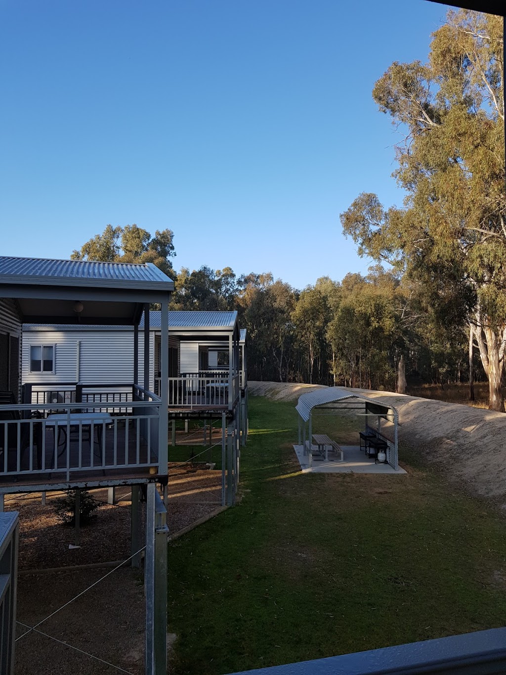 Time Out Holiday Park | campground | 19 Bridge St, Koonoomoo VIC 3644, Australia | 0358742031 OR +61 3 5874 2031