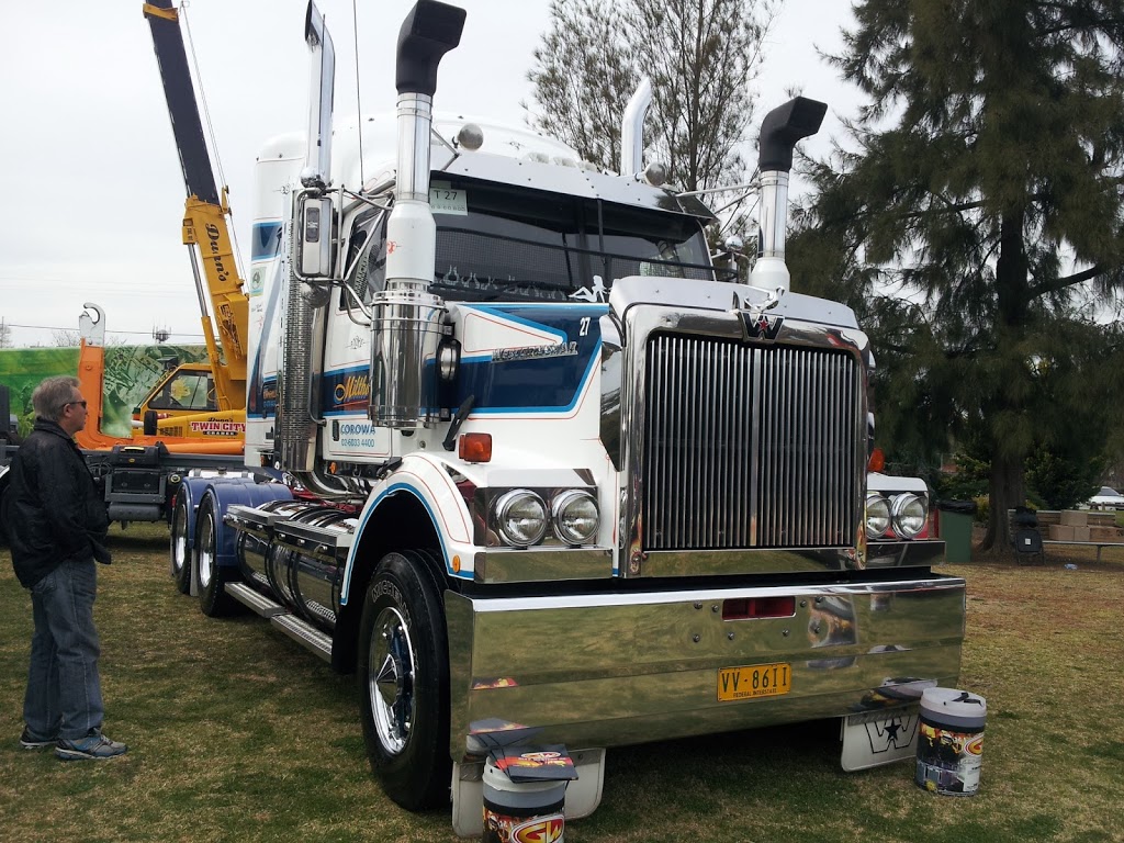 Milthorpe Transport | 126 Boral Ct, Corowa NSW 2646, Australia | Phone: (02) 6033 4400