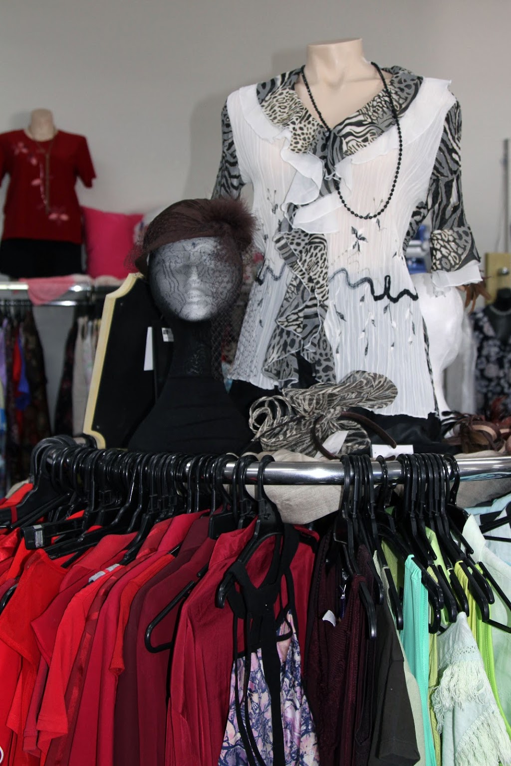 Vinnies Yeppoon | 74-76 John St, Yeppoon QLD 4703, Australia | Phone: (07) 4939 3141
