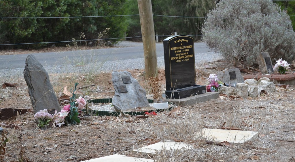 Strout Place Cemetery | cemetery | 193 Binney Rd, McLaren Vale SA 5171, Australia