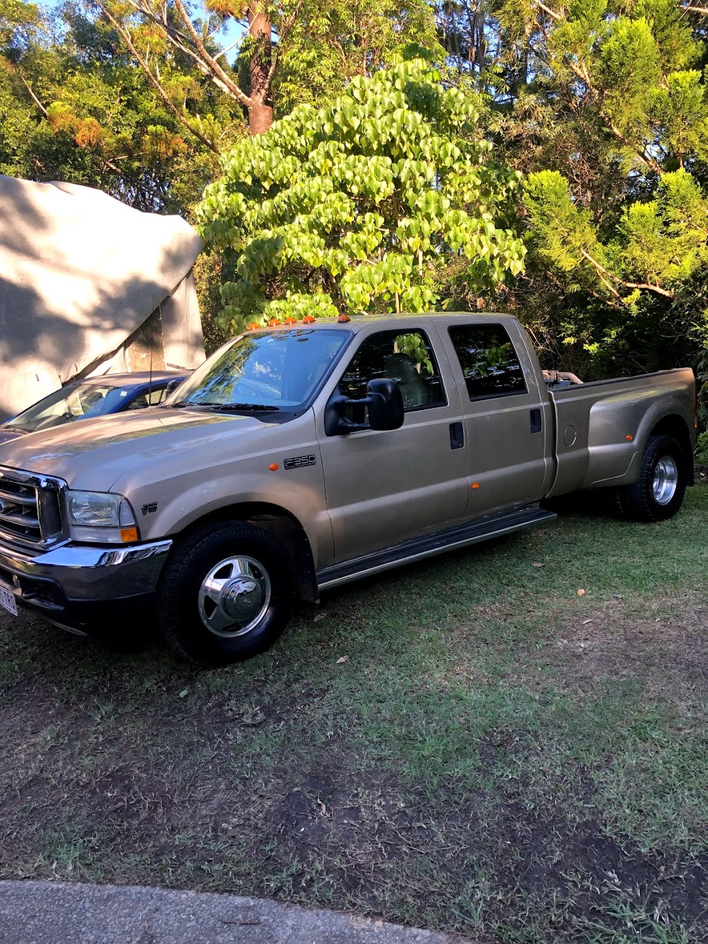 Custom Auto Wash | car wash | 3 Main St, Varsity Lakes QLD 4227, Australia | 0414777001 OR +61 414 777 001