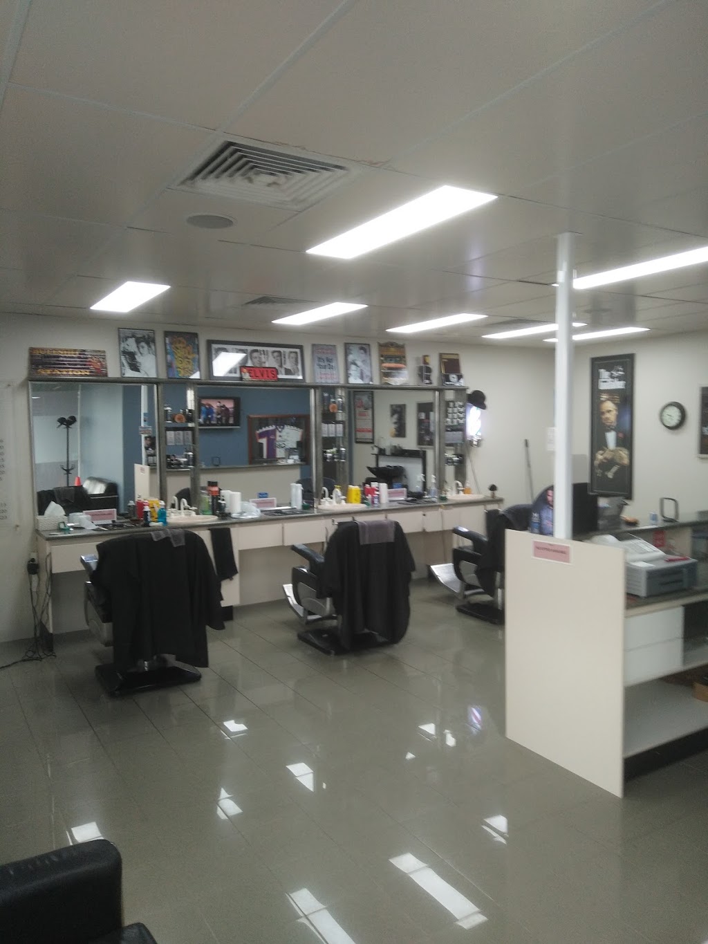 Masroni barber shop | hair care | 2/1892 Beach Rd, Malaga WA 6090, Australia | 0892496132 OR +61 8 9249 6132