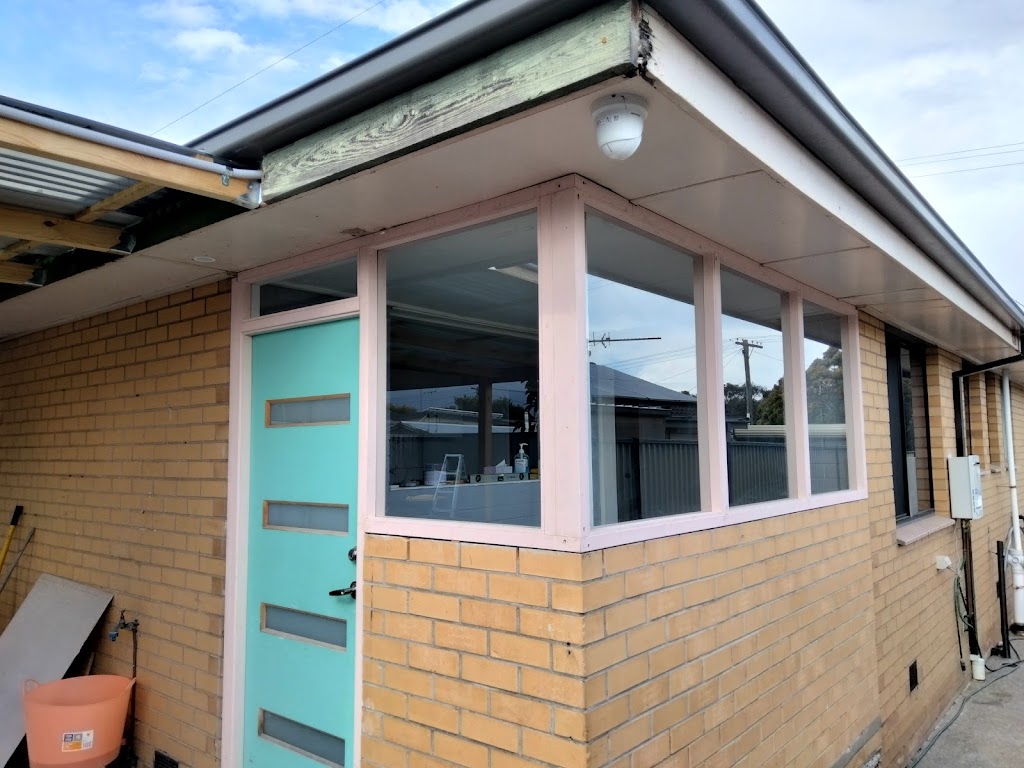 ACW Glazing and Maintenance - 24hr make safe service/ board ups | 595 Windermere Rd, Lara VIC 3212, Australia | Phone: 0456 929 932