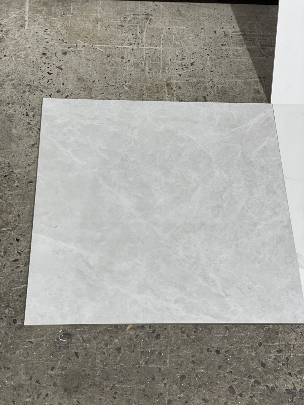 ICONIC TILES | 120-122 Warren Rd, Smithfield NSW 2164, Australia | Phone: (02) 9892 1720