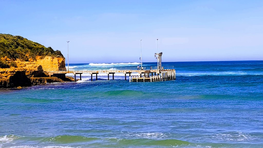 Port Campbell Beach | 32 Cairns St, Port Campbell VIC 3269, Australia | Phone: 0497 368 674