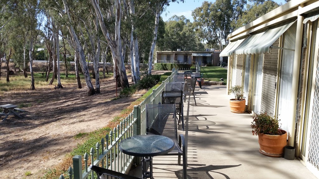 Riverview Motel | lodging | 35.520569, 144.959000, 13 Butler St, Deniliquin NSW 2710, Australia | 0358812311 OR +61 3 5881 2311