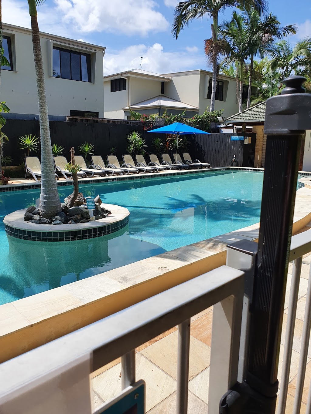 Noosavillage River Resort | lodging | 159 Gympie Terrace, Noosaville QLD 4566, Australia | 0754497698 OR +61 7 5449 7698